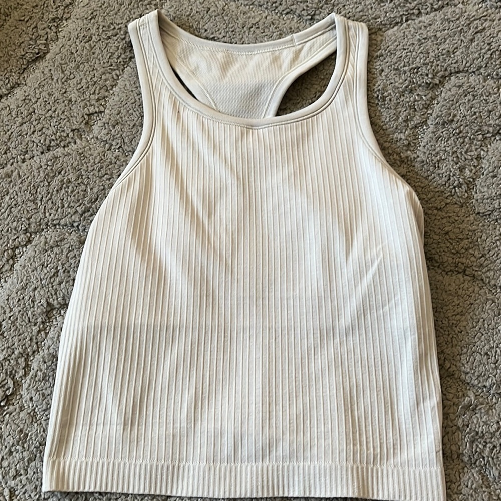 LULULEMON EBB TO STREET CROP